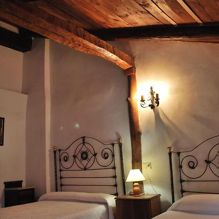 Fonda Del Tozal Hotel Teruel Bagian luar foto