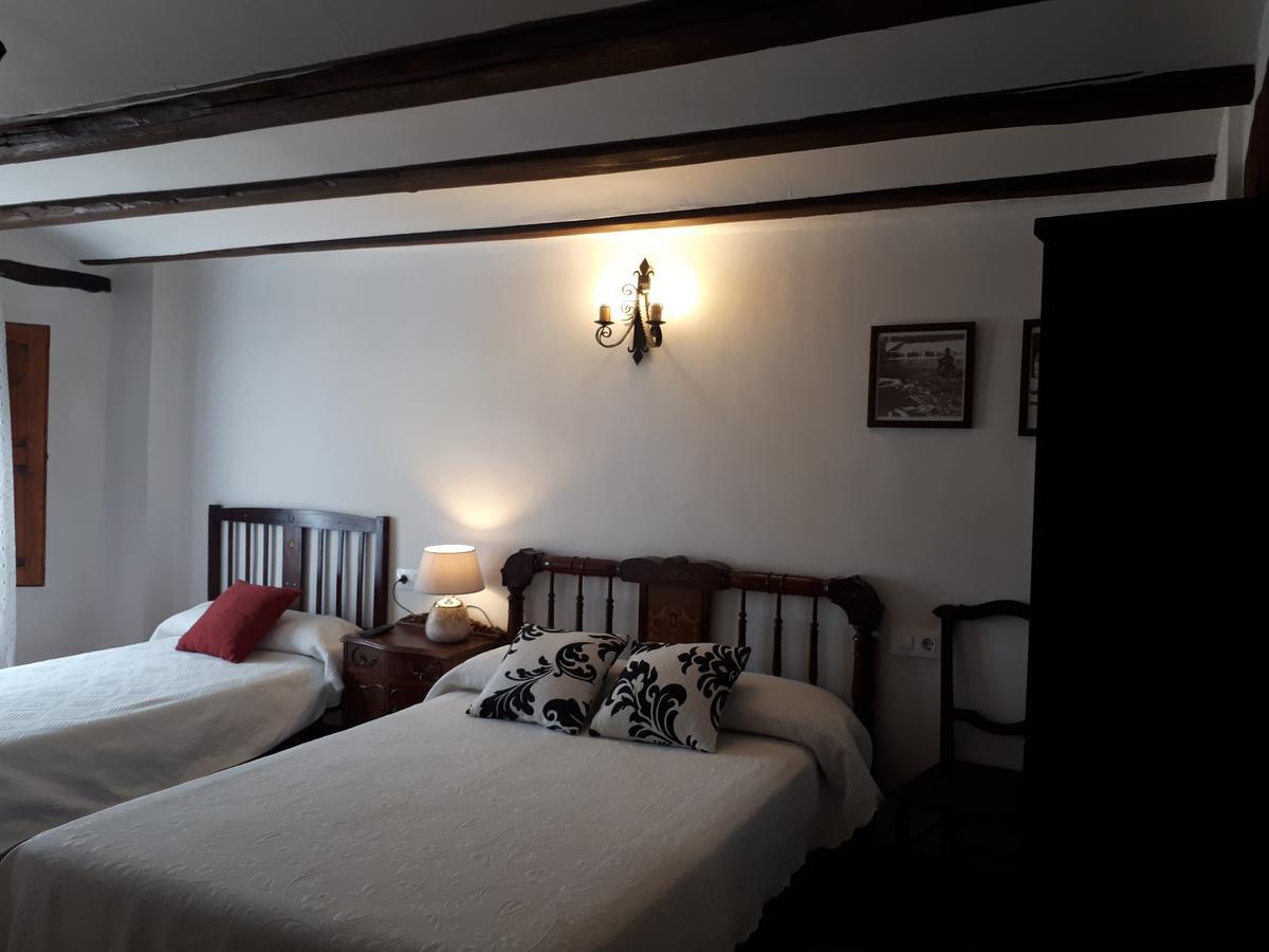 Fonda Del Tozal Hotel Teruel Bagian luar foto