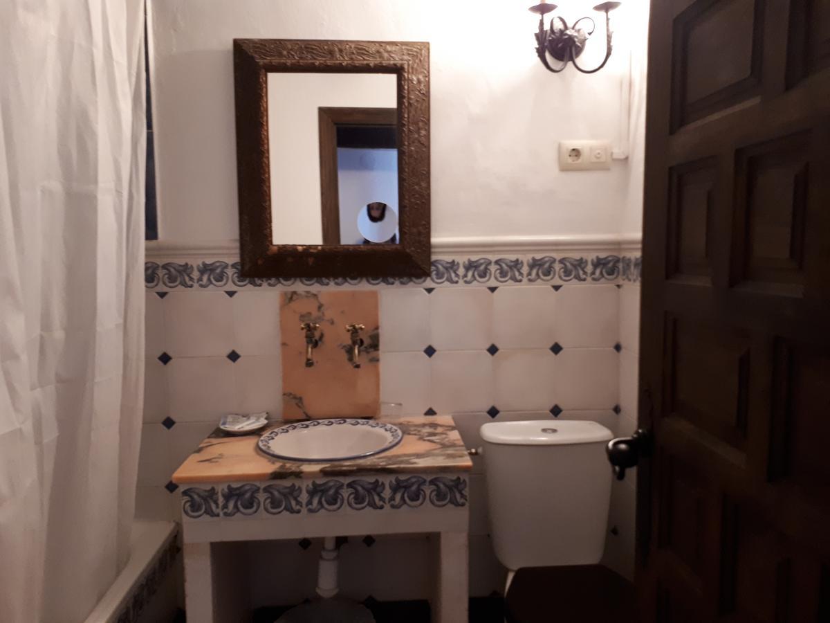 Fonda Del Tozal Hotel Teruel Bagian luar foto