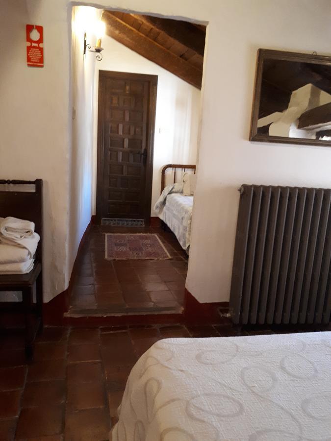 Fonda Del Tozal Hotel Teruel Bagian luar foto