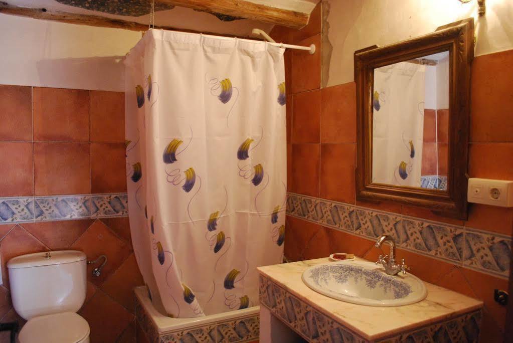 Fonda Del Tozal Hotel Teruel Bagian luar foto