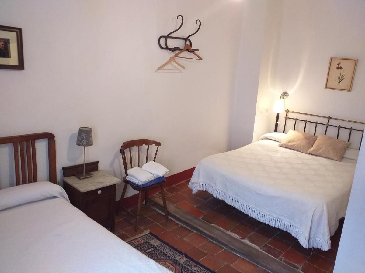 Fonda Del Tozal Hotel Teruel Bagian luar foto