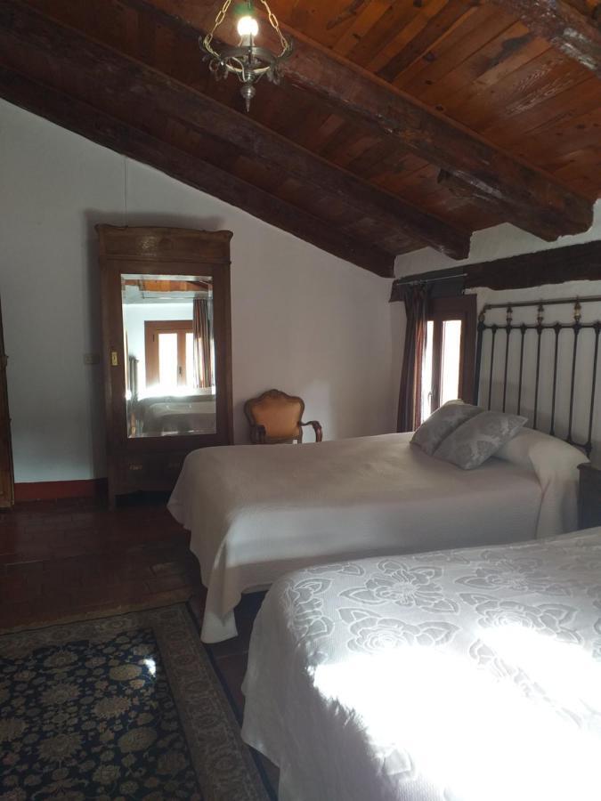 Fonda Del Tozal Hotel Teruel Bagian luar foto