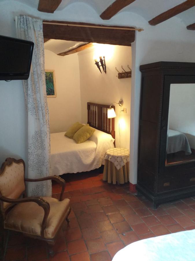 Fonda Del Tozal Hotel Teruel Bagian luar foto